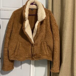 Two toned sherpa moto coat with toggles size L